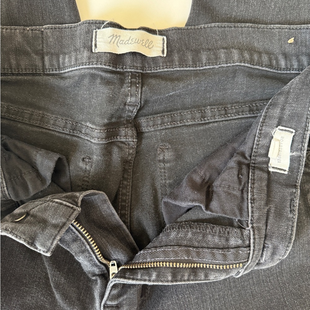 Madewell Roadtripper Skinny Jeans - 28 - Picture 2 of 2